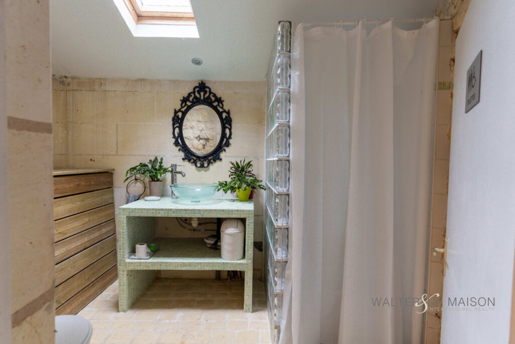 Maison 8 pièces chaniers 14