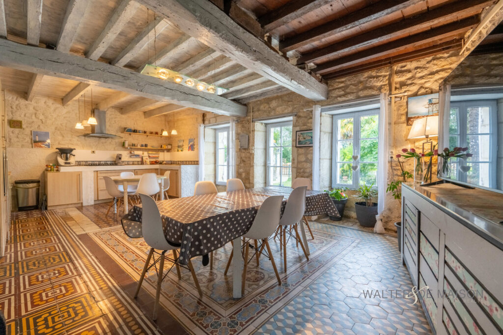 Maison 8 pièces chaniers 5