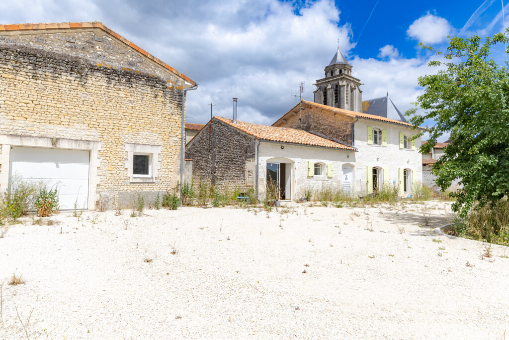 KF-Signature-055-Maison-Lonzac-by-Arnaud-Koncina