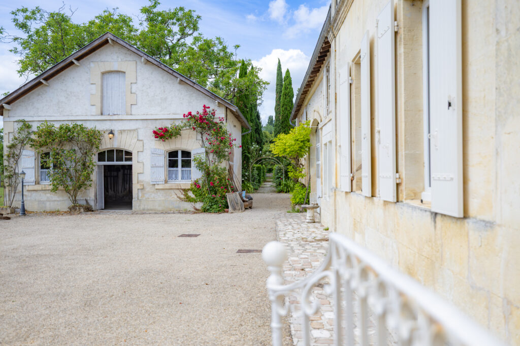 KF-St-Sulpice-074-exterieur-by-Arnaud-Koncina