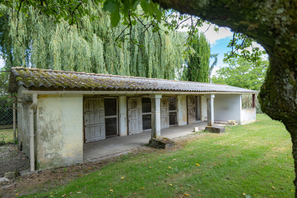KF-St-Sulpice-100-exterieur-by-Arnaud-Koncina
